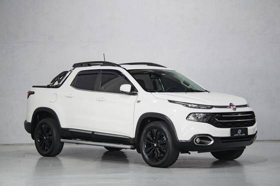 FIAT TORO 2.4 16V MULTIAIR FLEX FREEDOM AT9